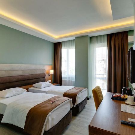 City Hotel Batumi Exterior foto